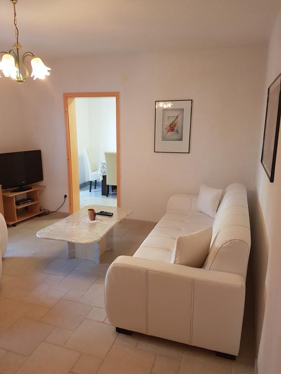 Apartmani Anda Apartment *